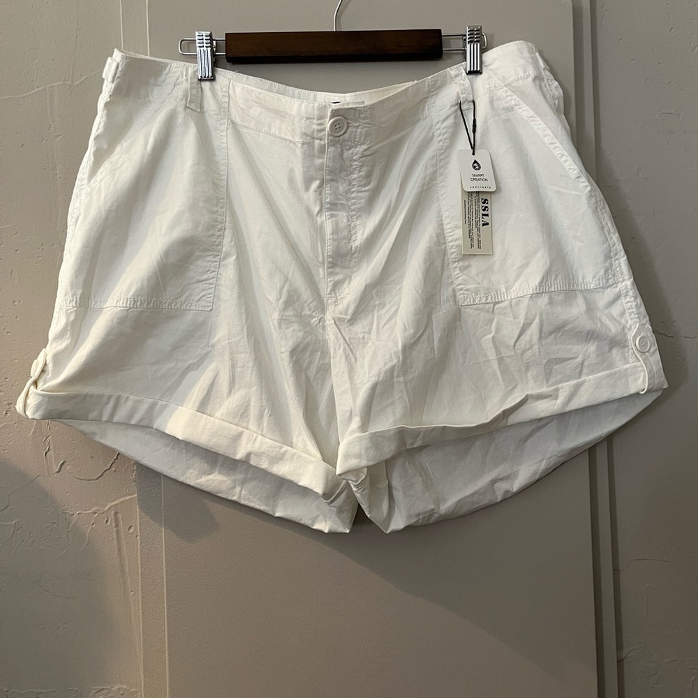 White Shorts - Picture 4 of 10